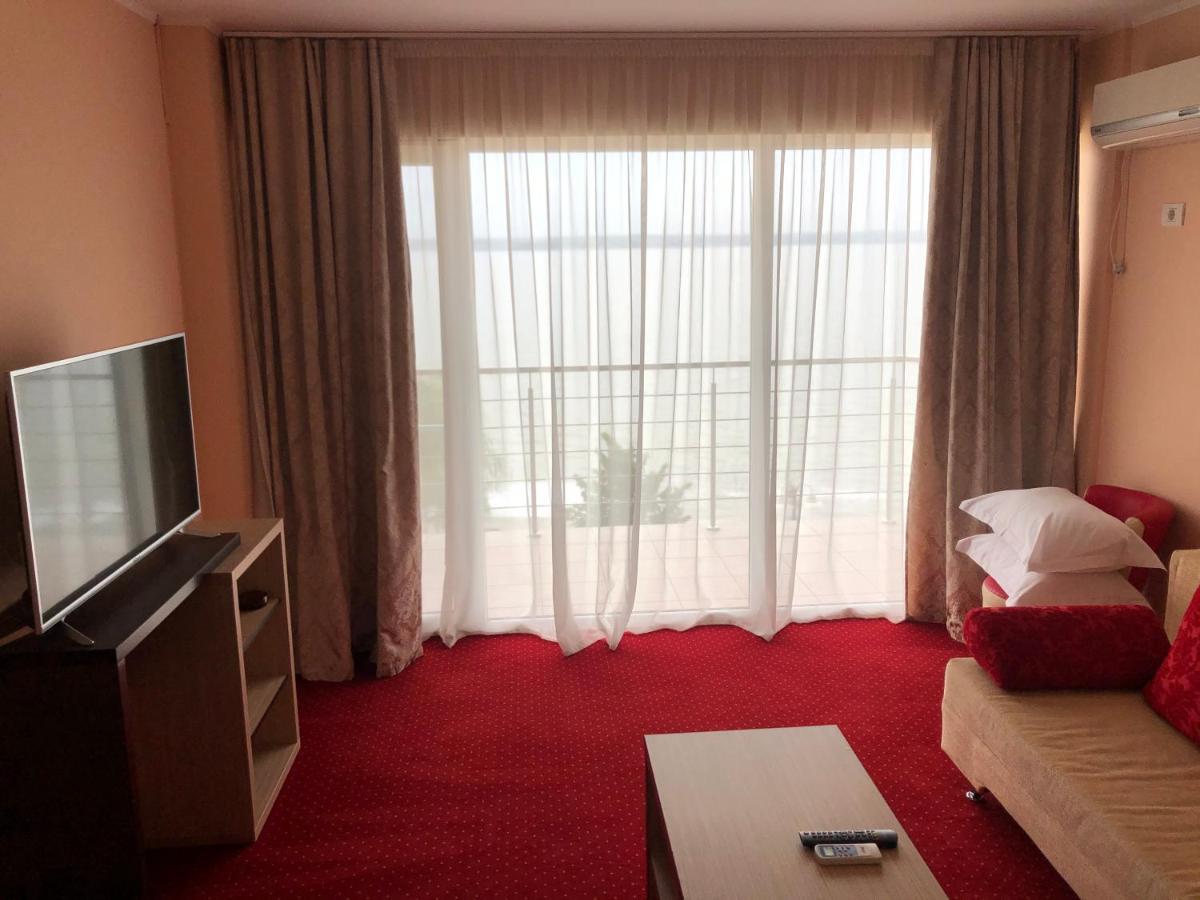 Hotel Romantic Мамая Экстерьер фото