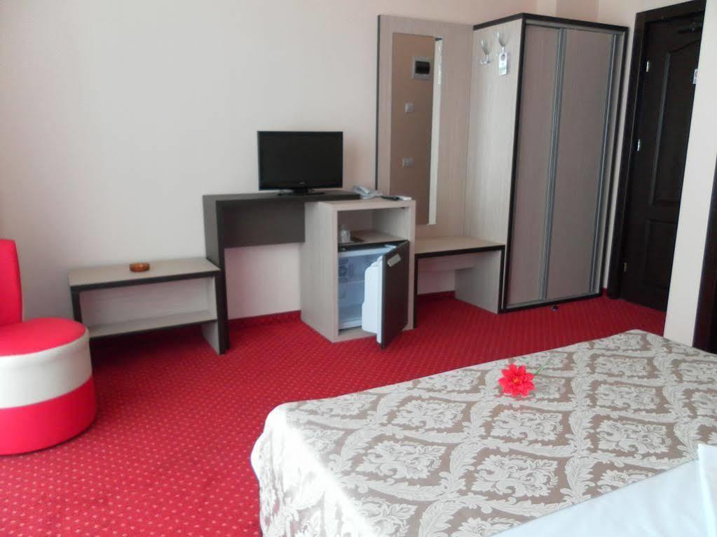Hotel Romantic Мамая Экстерьер фото